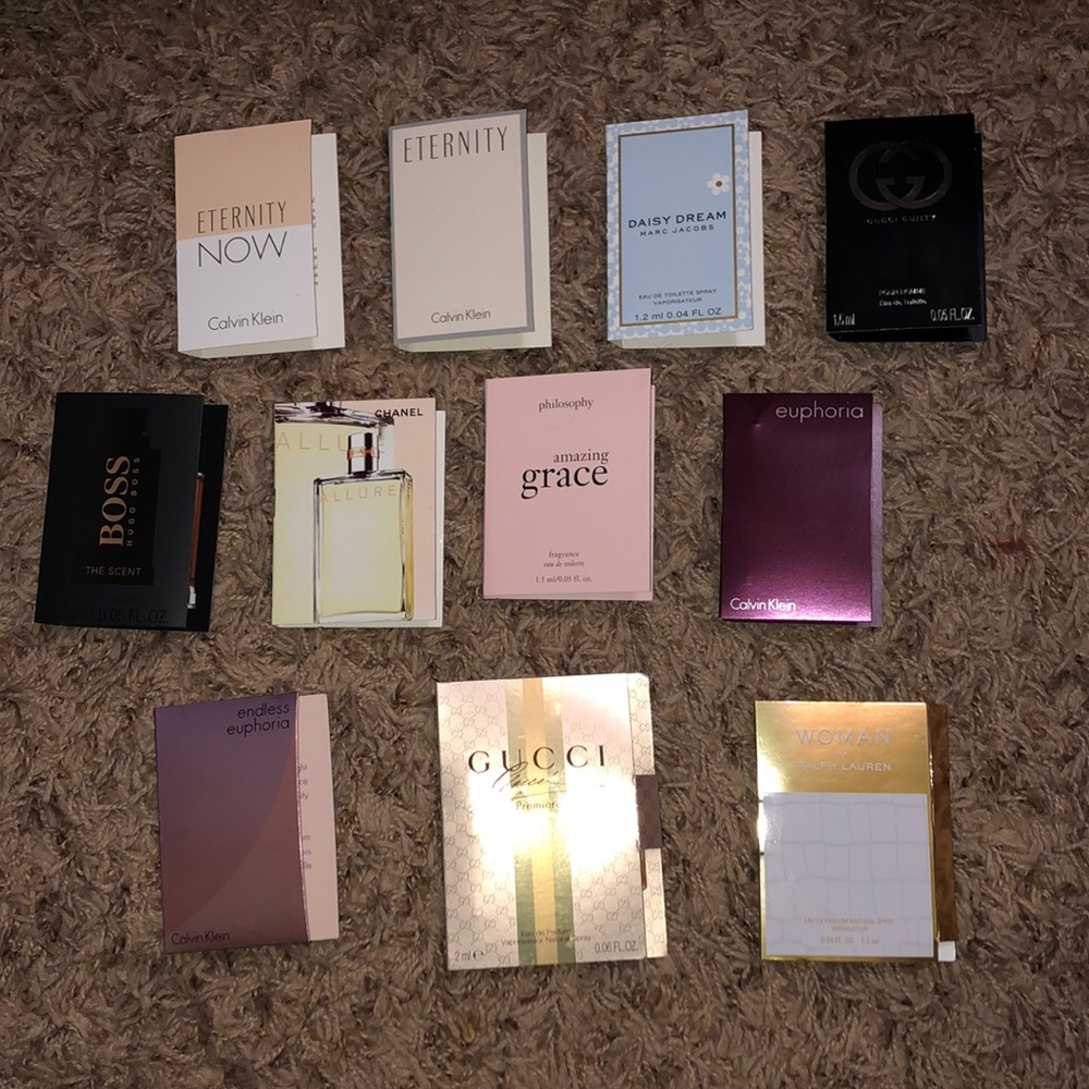 Sample perfumes